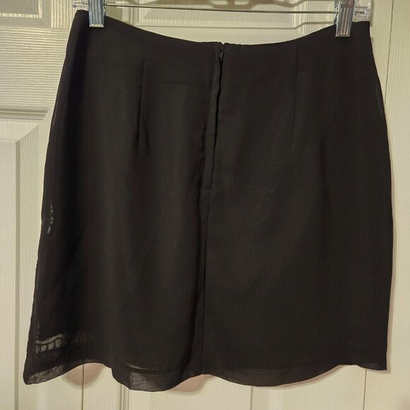 H&M Black Sequin Skirt, size 6, NWT. - Picture 2 of 5